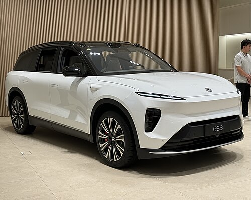 https://api.webuycars.ae/vehicle_modle/1746532614.jpg