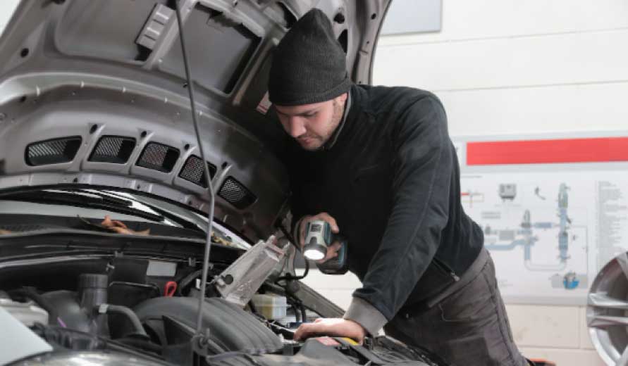 blogs/Top-5-Car-Repairs-to-Do-Before-Selling-Your-Car